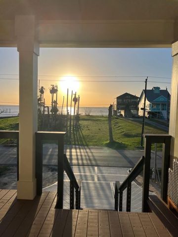 1817 Todville Road, Seabrook, TX 77586