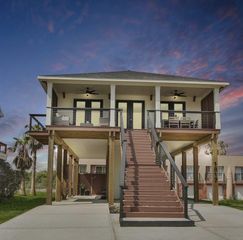 1817 Todville Road, Seabrook, TX 77586