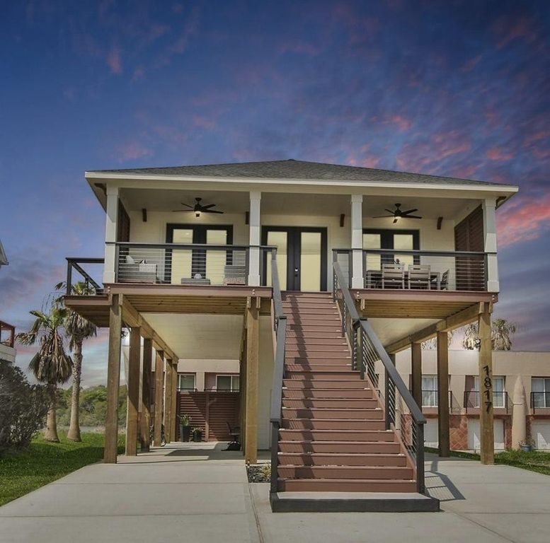 1817 Todville Road, Seabrook, TX 77586