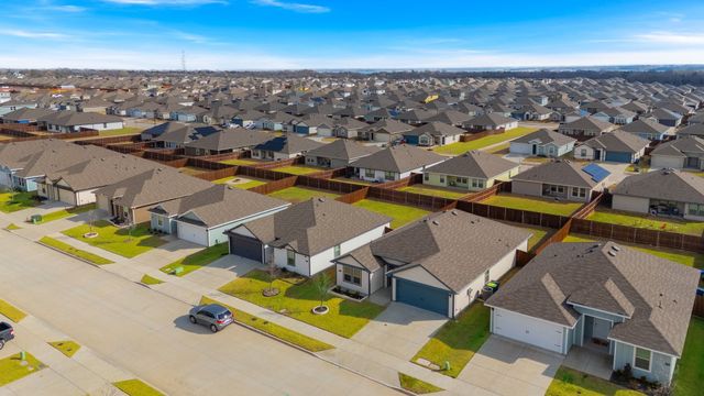 6531 Sand Dune Way, Princeton, TX 75407