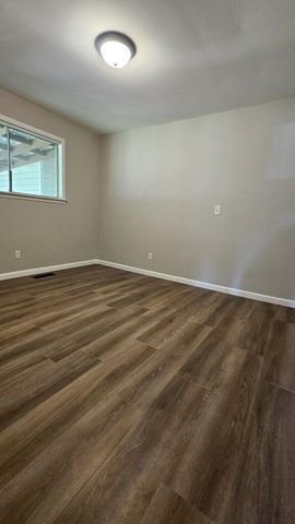 155 Lake Avenue, Ringgold, GA 30736