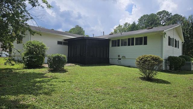 155 Lake Avenue, Ringgold, GA 30736