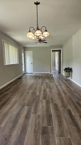 155 Lake Avenue, Ringgold, GA 30736