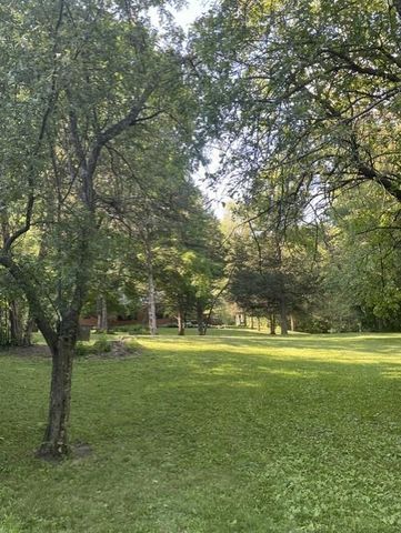 S5315 Sleepy Hollow Road, Baraboo, WI 53913