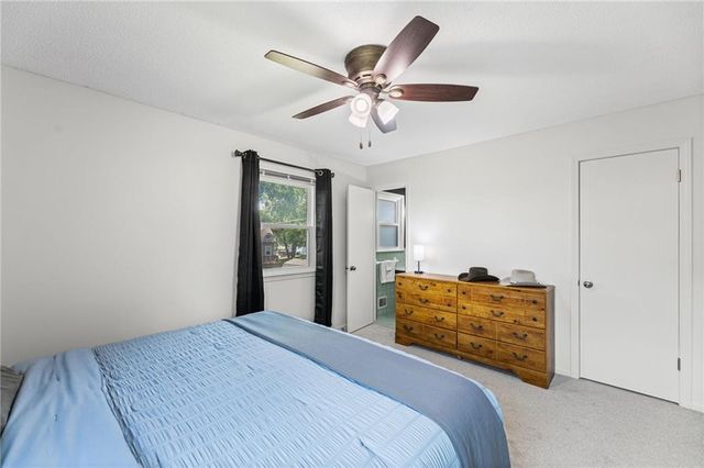 507 London Way, Belton, MO 64012