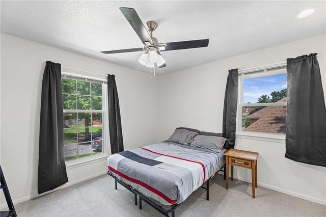 507 London Way, Belton, MO 64012