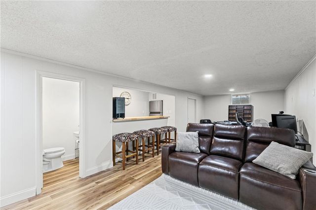 507 London Way, Belton, MO 64012