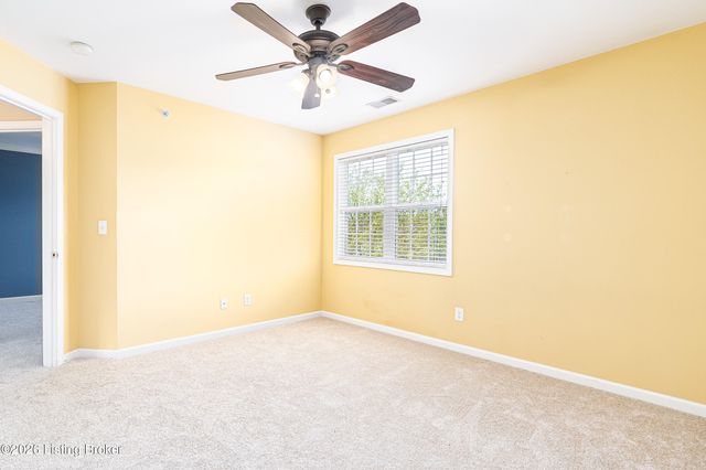 250 Crescent Hill Pl APT 201, Louisville, KY 40206