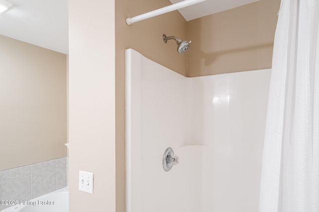 250 Crescent Hill Pl APT 201, Louisville, KY 40206