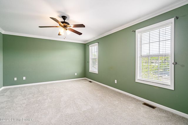 250 Crescent Hill Pl APT 201, Louisville, KY 40206
