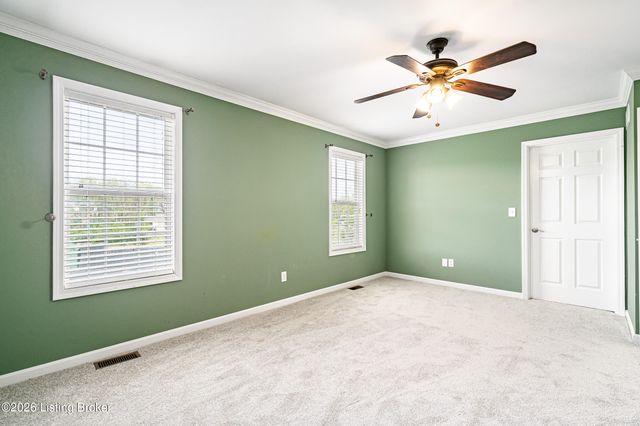 250 Crescent Hill Pl APT 201, Louisville, KY 40206