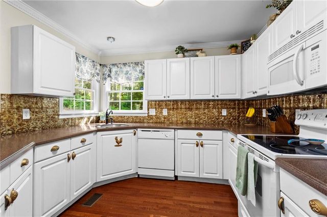 21 Idlewood Drive NW, Cartersville, GA 30121