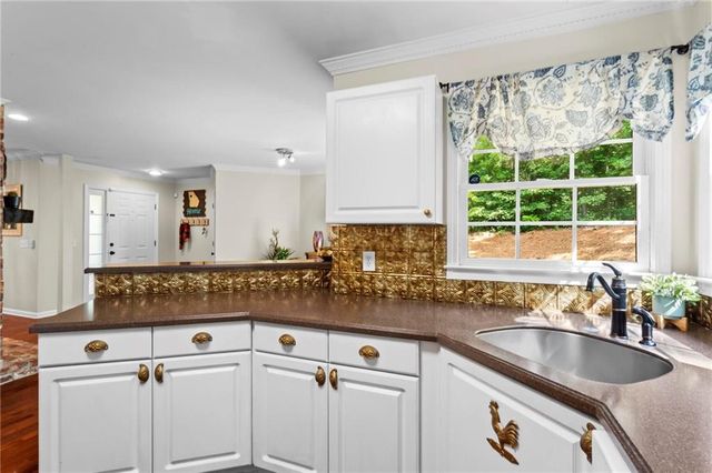 21 Idlewood Drive NW, Cartersville, GA 30121