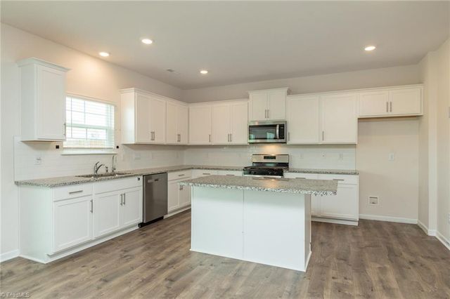 8500 Cripplegate Trace, Browns Summit, NC 27214