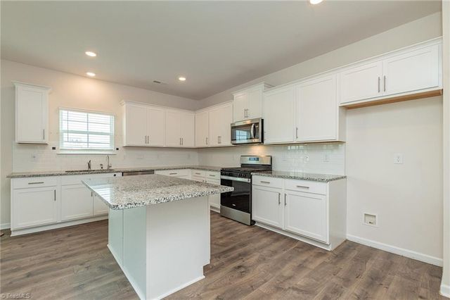8500 Cripplegate Trace, Browns Summit, NC 27214