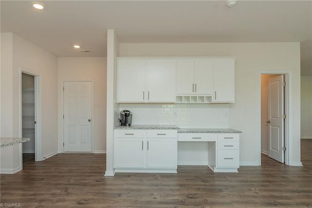 8500 Cripplegate Trace, Browns Summit, NC 27214
