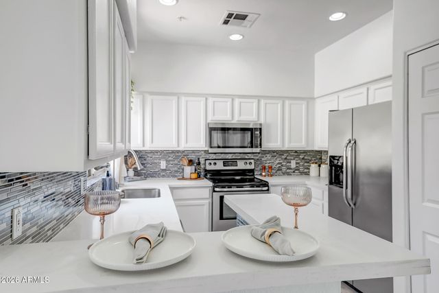 1445 E BROADWAY Road 208, Tempe, AZ 85282