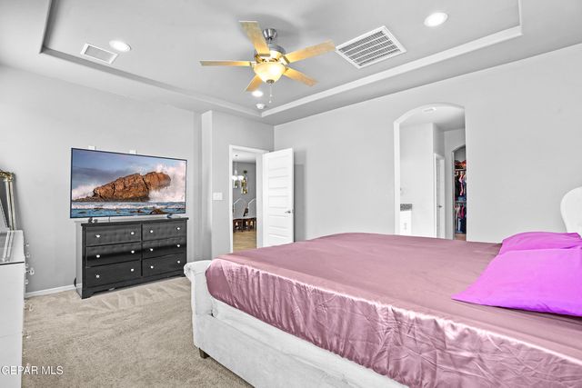 13660 Ness Avenue, Horizon City, TX 79928