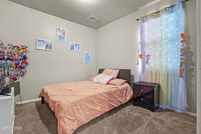 13660 Ness Avenue, Horizon City, TX 79928