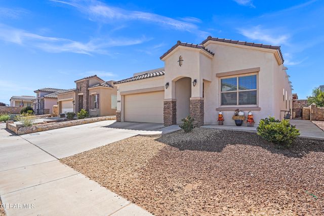 13660 Ness Avenue, Horizon City, TX 79928