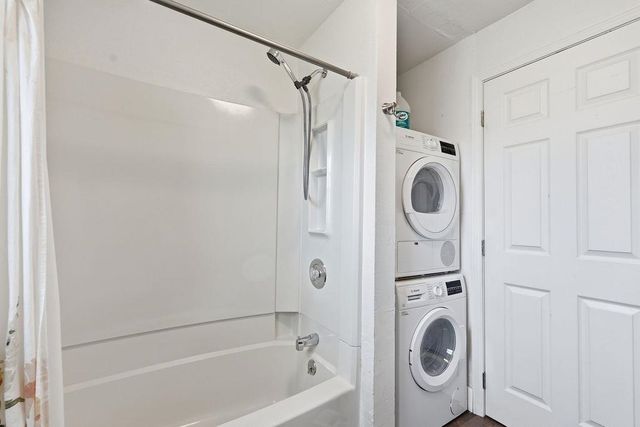 4317 N Evergreen Rd, Spokane, WA 99216
