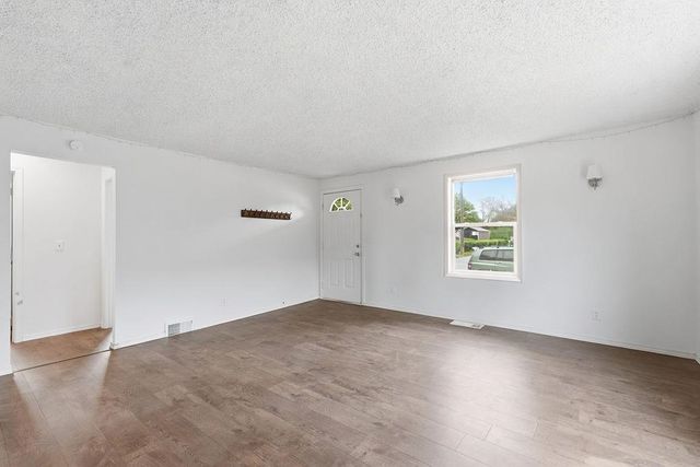 4317 N Evergreen Rd, Spokane, WA 99216