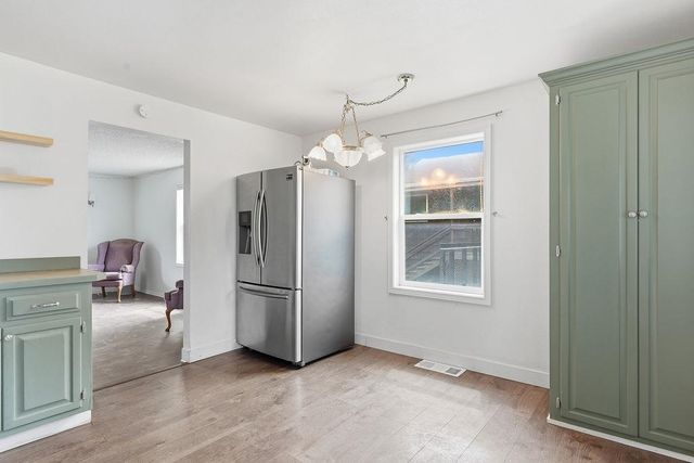 4317 N Evergreen Rd, Spokane, WA 99216