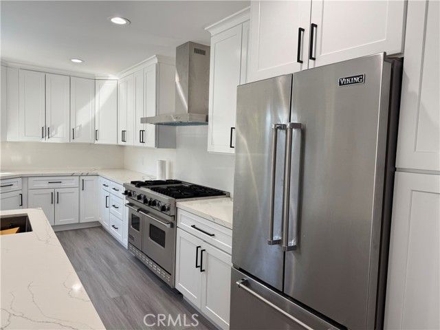 5527 Beckford Avenue, Tarzana (los Angeles), CA 91356