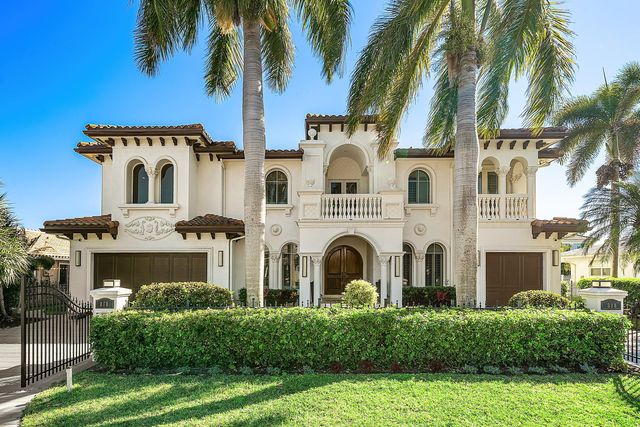 808 Dover Street, Boca Raton, FL 33487