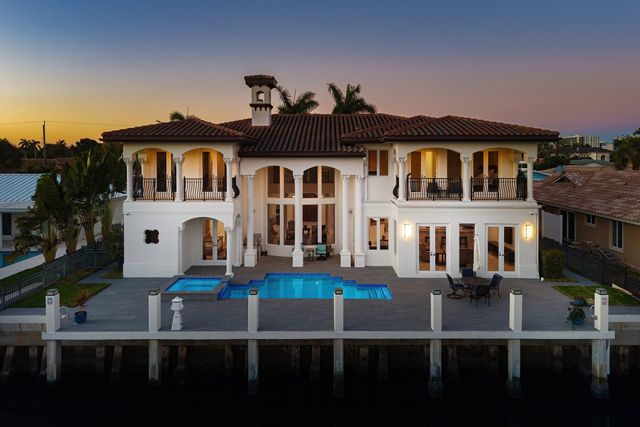 808 Dover Street, Boca Raton, FL 33487