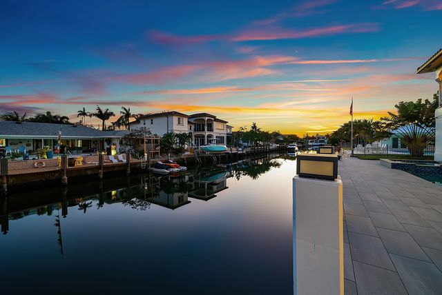 808 Dover Street, Boca Raton, FL 33487