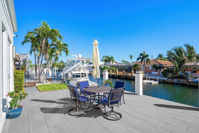 808 Dover Street, Boca Raton, FL 33487