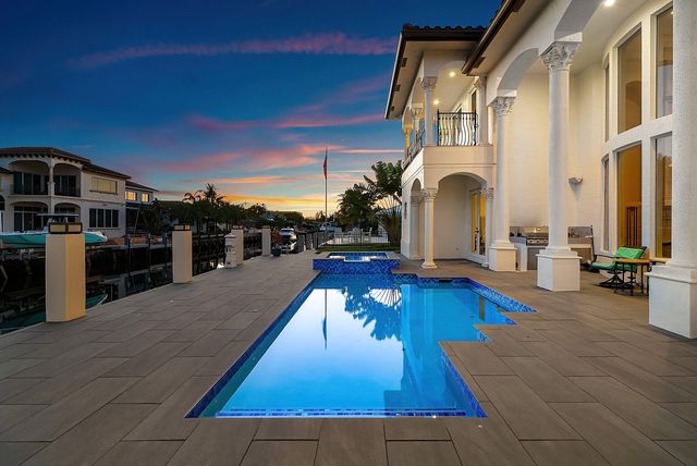 808 Dover Street, Boca Raton, FL 33487