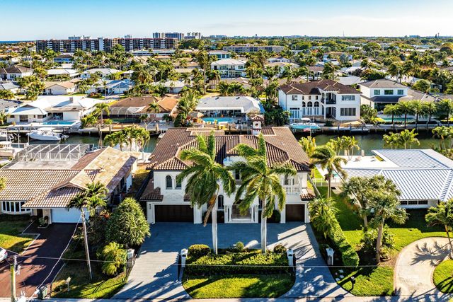 808 Dover Street, Boca Raton, FL 33487