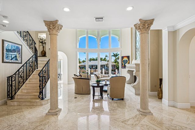 808 Dover Street, Boca Raton, FL 33487