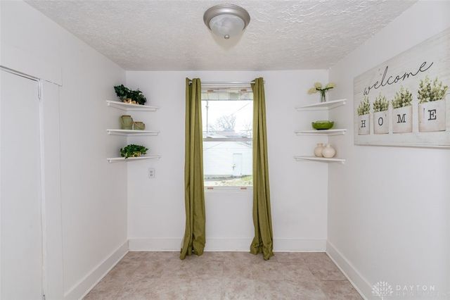 28 N Trenton Street, Dayton, OH 45417