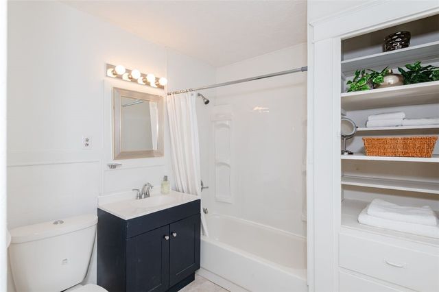 28 N Trenton Street, Dayton, OH 45417