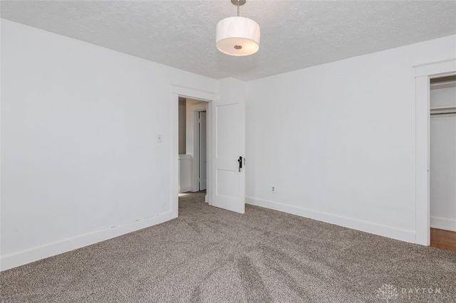 28 N Trenton Street, Dayton, OH 45417