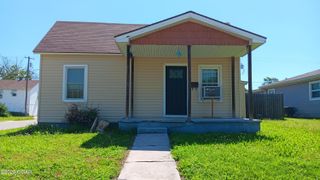 2201 S Annie Baxter Avenue, Joplin, MO 64804
