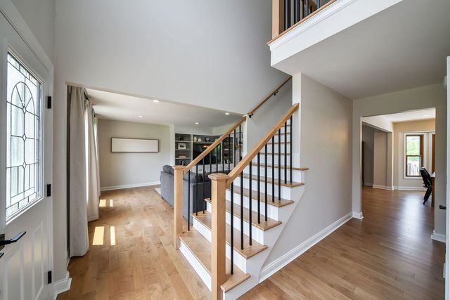 25W184 Setauket Avenue, Naperville, IL 60540