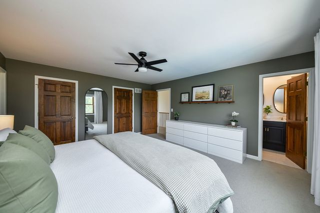 25W184 Setauket Avenue, Naperville, IL 60540