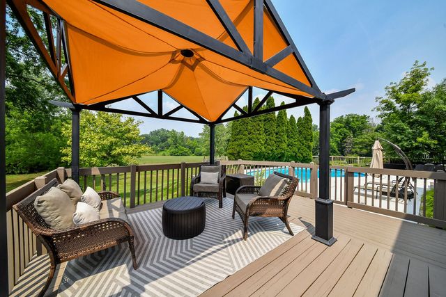 25W184 Setauket Avenue, Naperville, IL 60540
