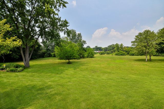 25W184 Setauket Avenue, Naperville, IL 60540