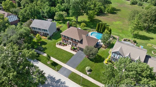 25W184 Setauket Avenue, Naperville, IL 60540