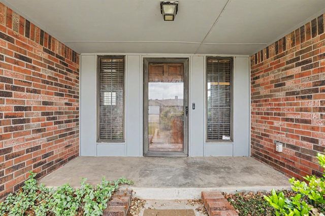 3005 SW 99th Street, Oklahoma City, OK 73159