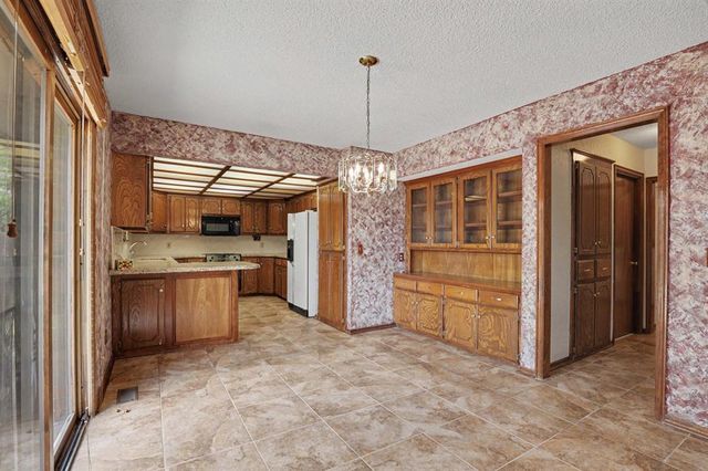 3005 SW 99th Street, Oklahoma City, OK 73159