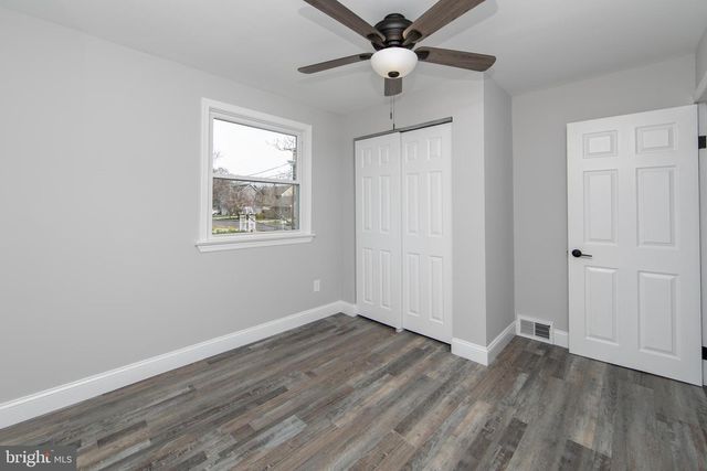 322 MONROE AVE, Cherry Hill, NJ 08002