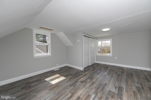 322 MONROE AVE, Cherry Hill, NJ 08002