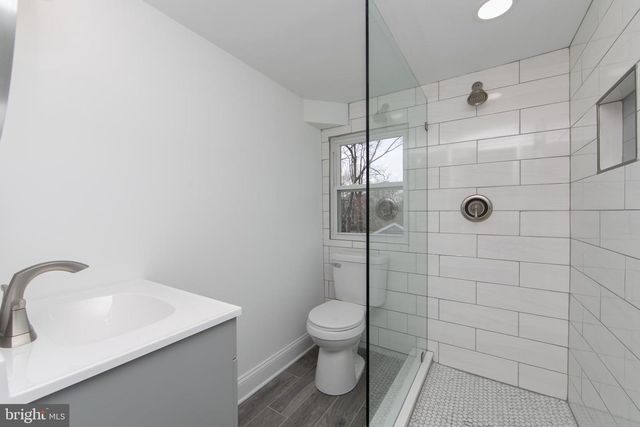 322 MONROE AVE, Cherry Hill, NJ 08002