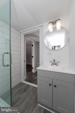 322 MONROE AVE, Cherry Hill, NJ 08002